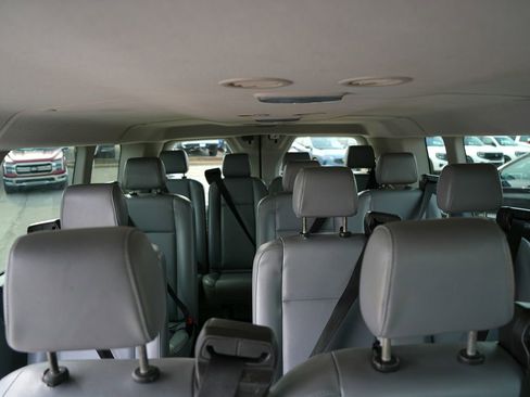 Used 2017 Ford Transit 350 XL image 21