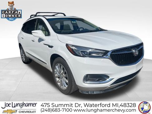 Used 2020 Buick Enclave Essence w/ Sound and Sites Package image 4