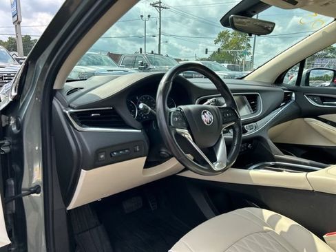 Used 2023 Buick Enclave Avenir w/ LPO, Floor Liner Package AWD/4WD image 32