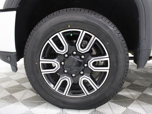 Used 2020 GMC Sierra 2500 AT4 w/ AT4 Premium Package image 36