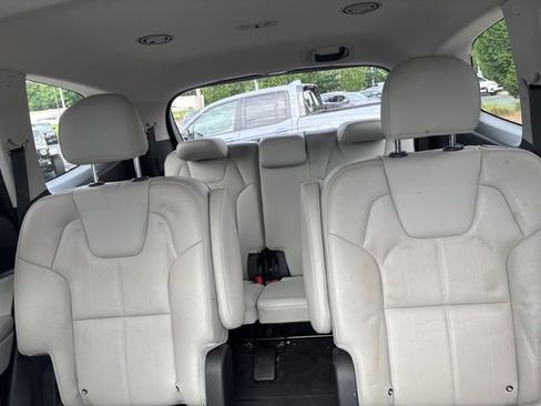 Used 2022 Kia Telluride EX w/ EX Premium Package AWD/4WD image 13