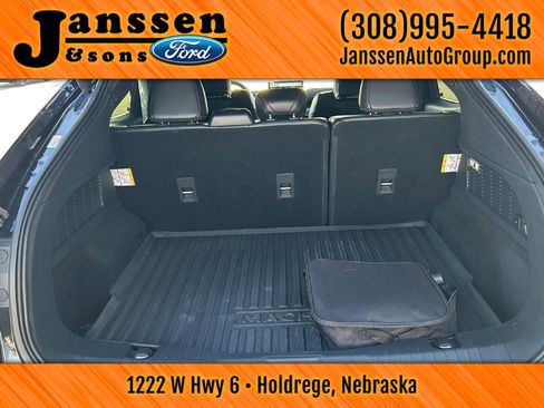 Used 2021 Ford Mustang Mach-E GT image 8