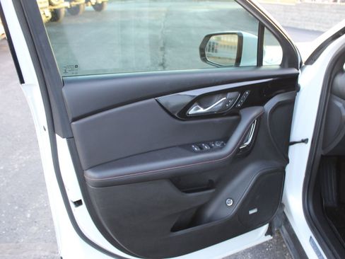 Used 2023 Chevrolet Blazer RS w/ Enhanced Convenience Package image 20