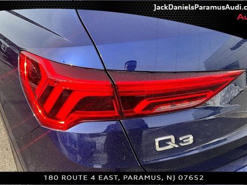 Used 2023 Audi Q3 2.0T Premium Plus w/ Premium Plus Package image 28
