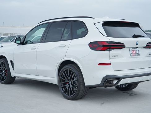 New 2026 BMW X5 sDrive40i w/ M Sport Package RWD image 7