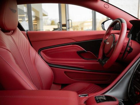 Used 2023 Aston Martin DB11 V12 image 41