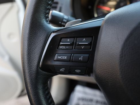 Used 2013 Subaru Crosstrek 2.0i Limited image 23