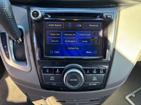 Used 2016 Honda Odyssey Touring image 22