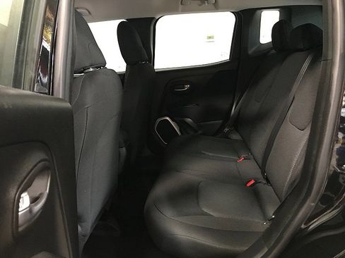 Used 2018 Jeep Renegade Sport w/ Power & Air Group AWD/4WD image 17