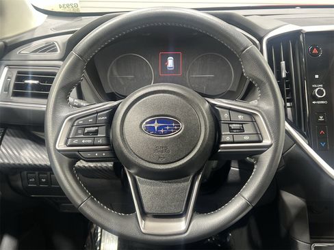 Used 2024 Subaru Ascent Premium w/ Convenience Package image 14