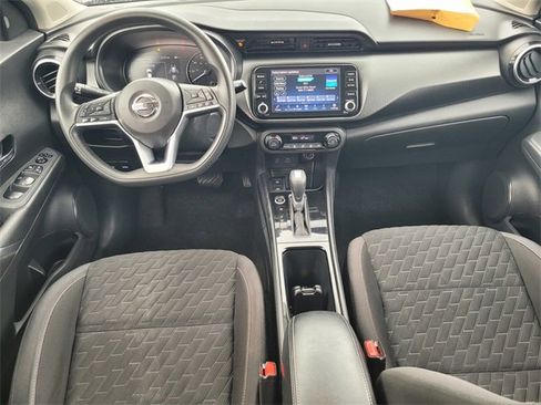 Certified 2021 Nissan Kicks SV image 16