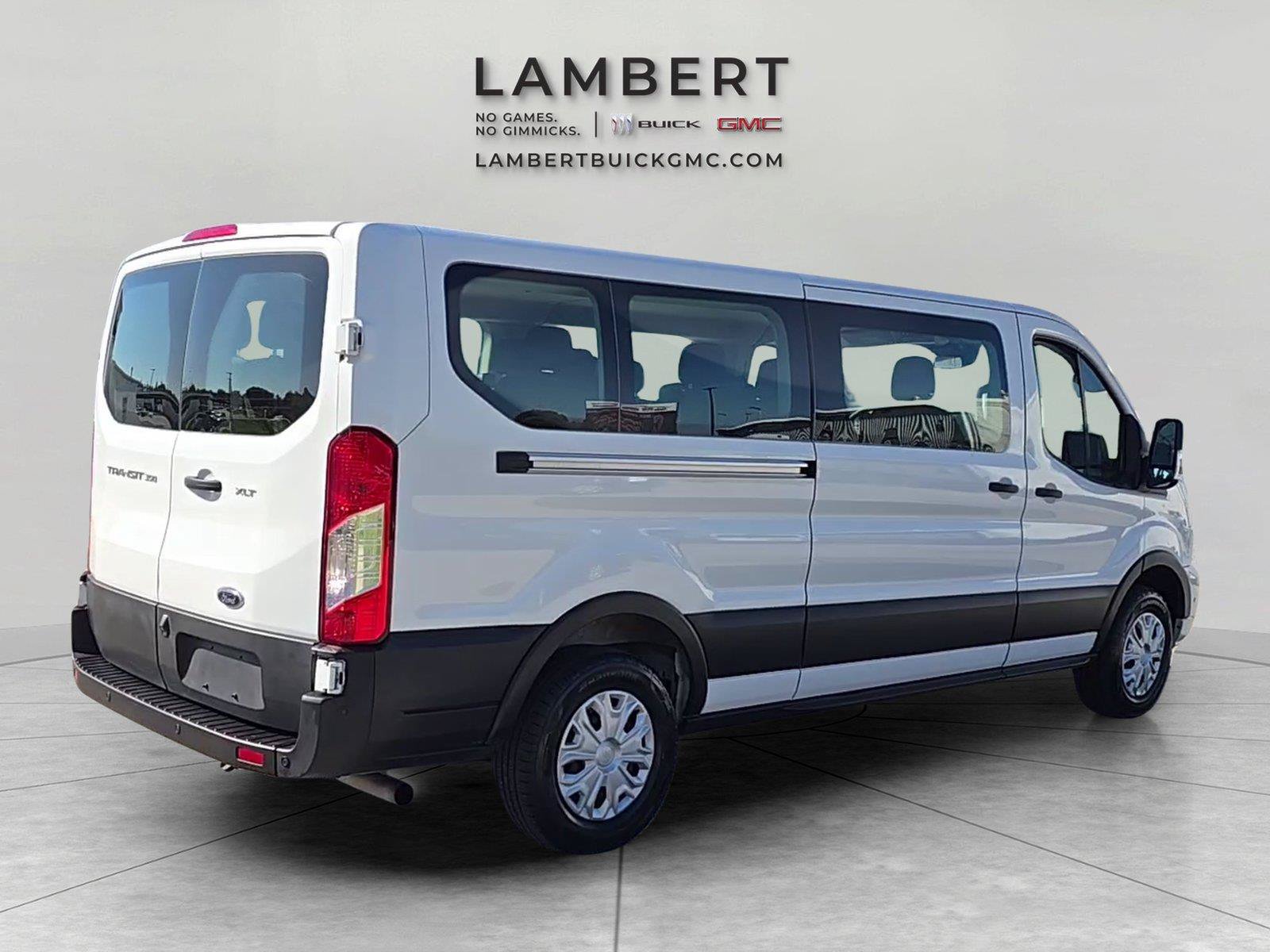 Used 2025 Ford Transit 350 XLT RWD image 5