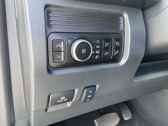 Used 2026 Ford F450 Platinum AWD/4WD image 17