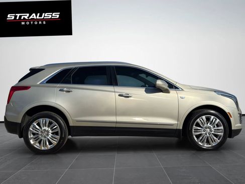 Used 2017 Cadillac XT5 Premium Luxury FWD image 5