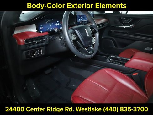Used 2023 Lincoln Corsair Reserve w/ Equipment Group 201A AWD/4WD image 18