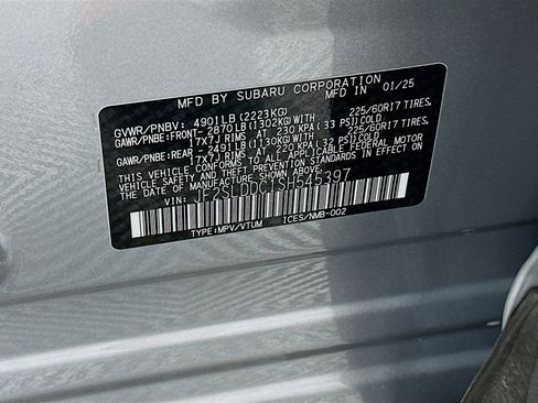 Used 2025 Subaru Forester Premium AWD/4WD image 12