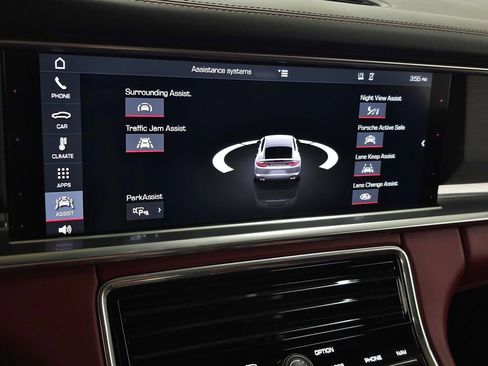 Used 2020 Porsche Panamera GTS AWD/4WD image 28