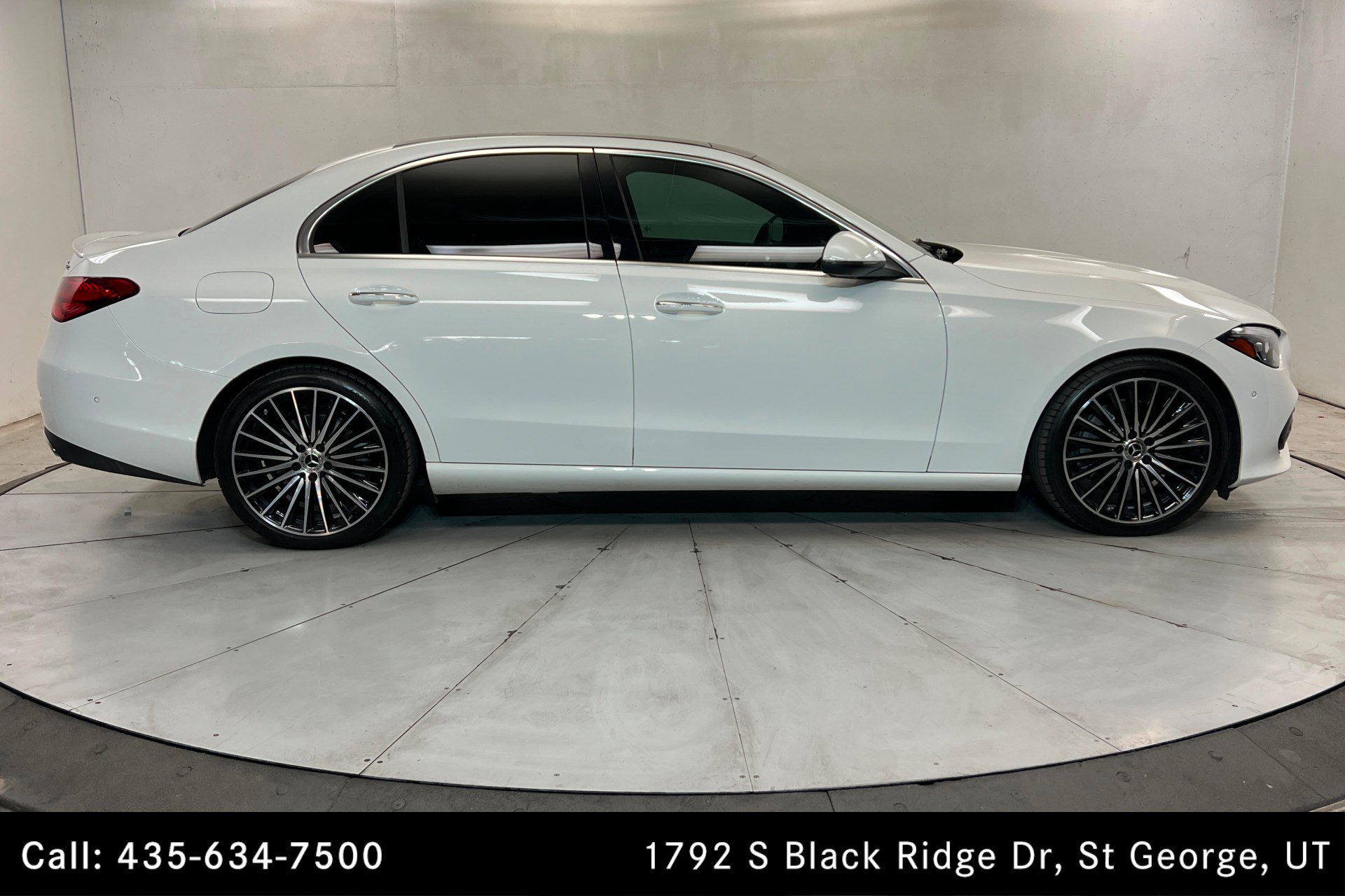 Certified 2026 Mercedes-Benz C 300 4MATIC Sedan image 6