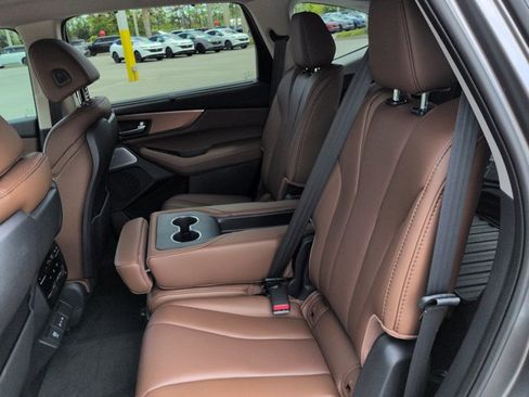 Used 2025 Acura MDX FWD w/ Technology Package image 15