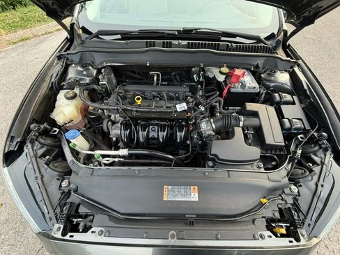 Used 2017 Ford Fusion S FWD image 22
