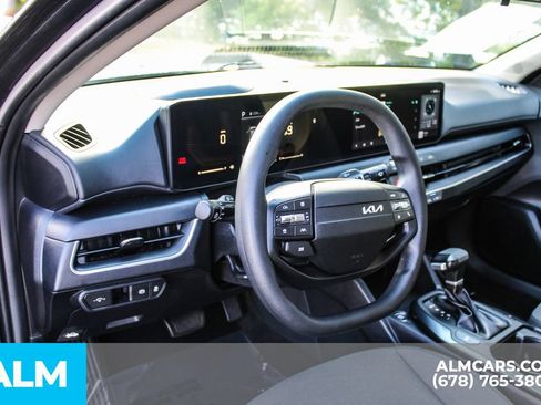 Used 2025 Kia K4 FWD image 30