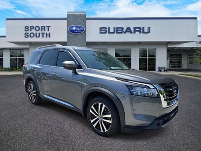 Used 2024 Nissan Pathfinder Platinum