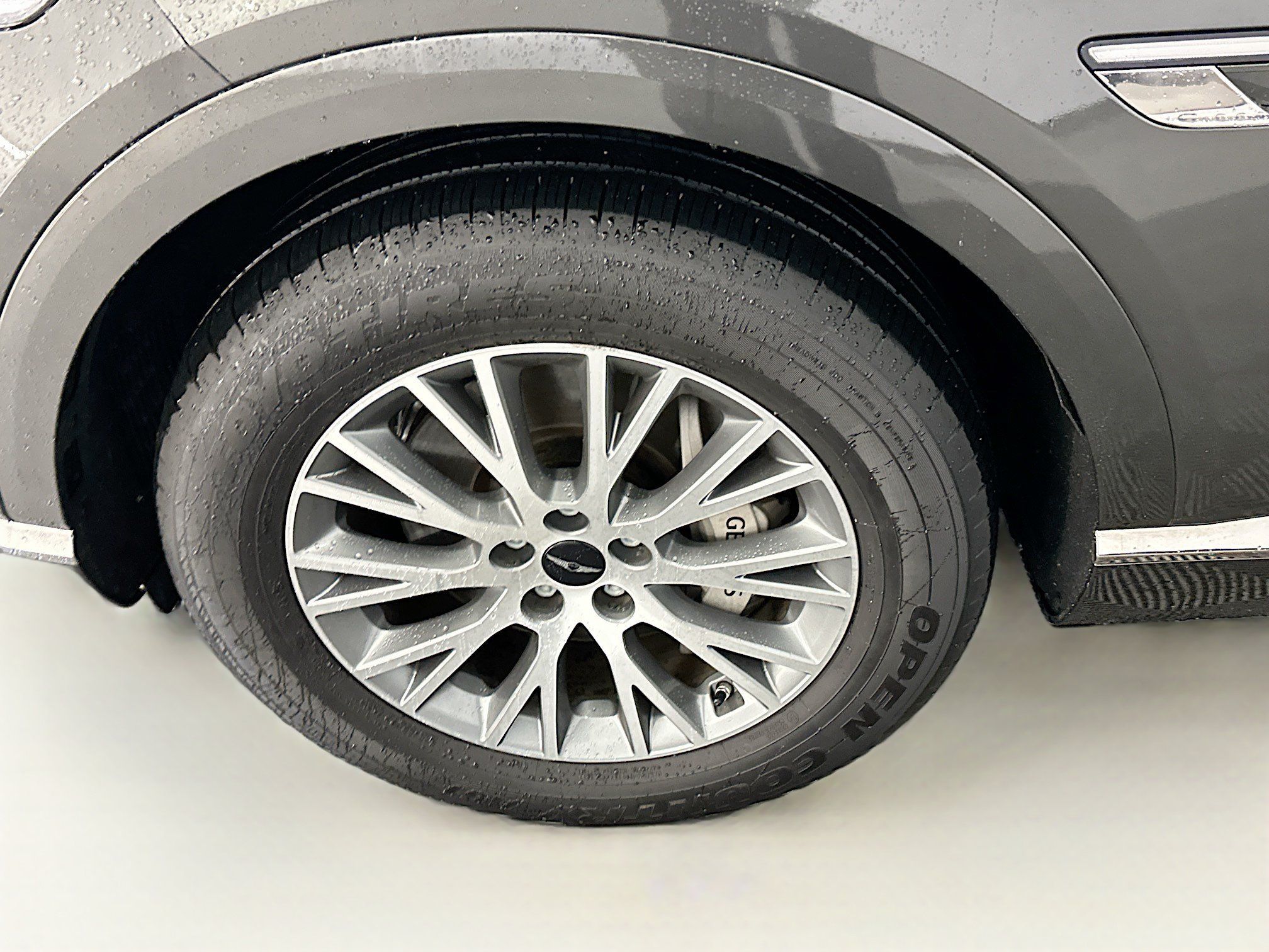 Used 2025 Genesis GV80 2.5T Standard AWD/4WD image 11