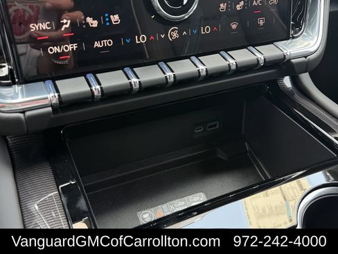 New 2026 GMC Yukon XL Elevation w/ Elevation Premium Package RWD image 18