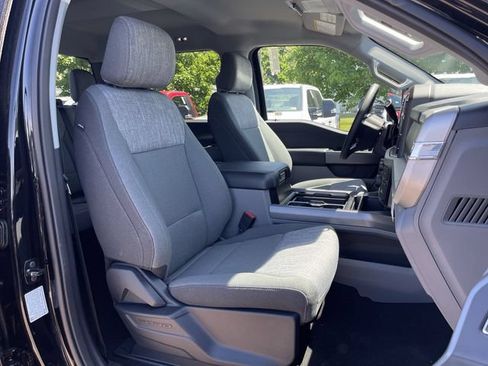 New 2026 Ford F250 XLT w/ XLT Premium Package AWD/4WD image 22