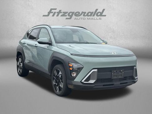 Certified 2025 Hyundai Kona SEL image 1