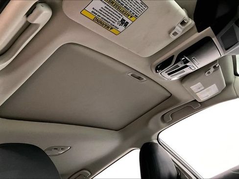 Used 2025 Subaru Outback Onyx Edition AWD/4WD image 20