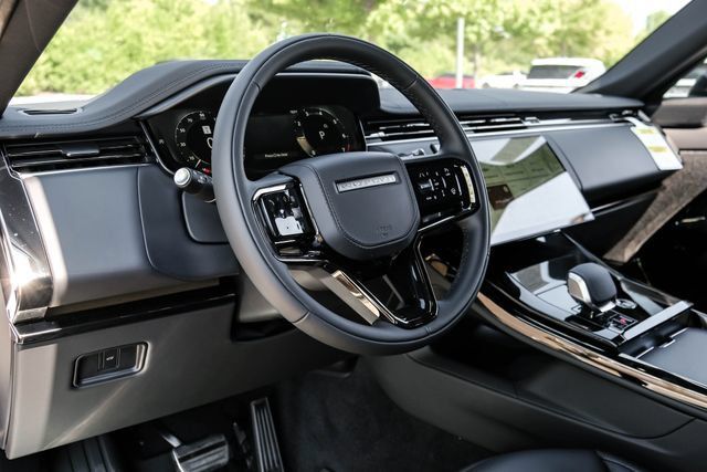 New 2026 Land Rover Range Rover Sport Dynamic SE AWD/4WD image 3
