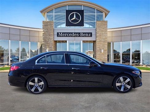 Certified 2025 Mercedes-Benz C 300 4MATIC Sedan image 5