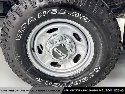 Used 2024 Ford F250 XL w/ XL Off-Road Package image 28