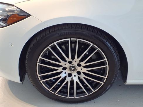 Used 2022 Mercedes-Benz C 300 4MATIC Sedan image 8