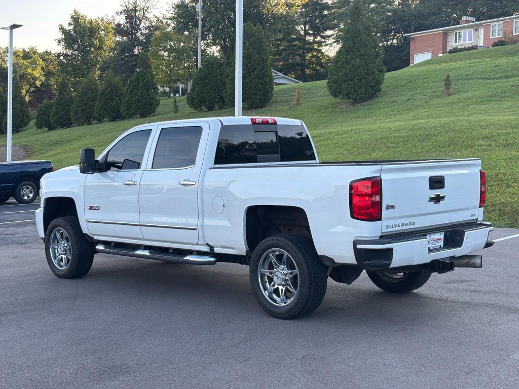 Used 2017 Chevrolet Silverado 2500 LTZ w/ Duramax Plus Package AWD/4WD image 7
