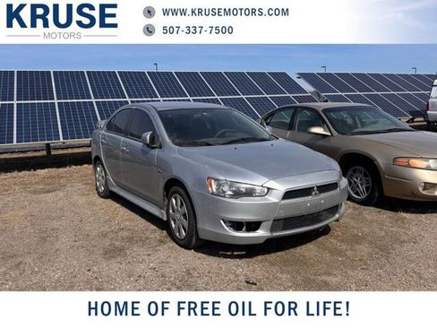 Used 2015 Mitsubishi Lancer ES image 1