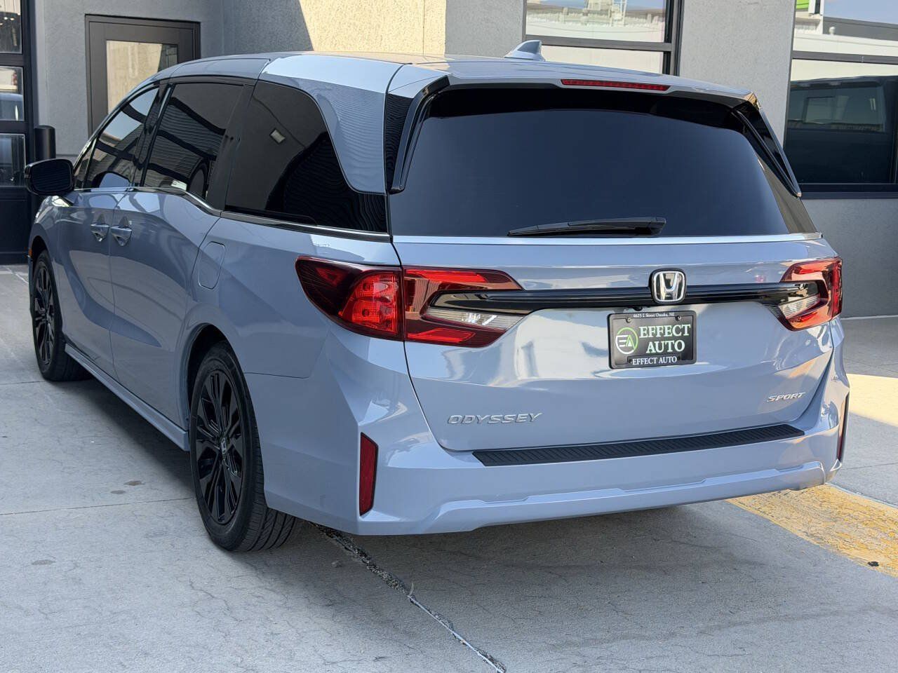 Used 2025 Honda Odyssey Sport-L image 8