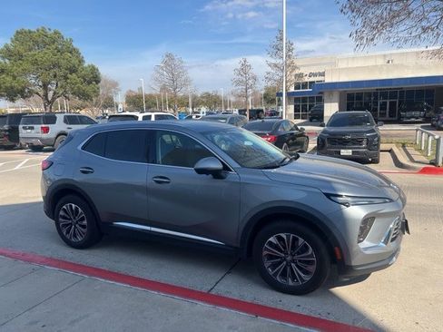 Used 2024 Buick Envision Preferred image 4