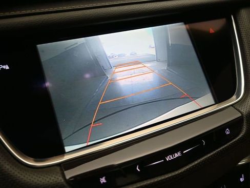 Used 2017 Cadillac XT5 Premium Luxury image 33