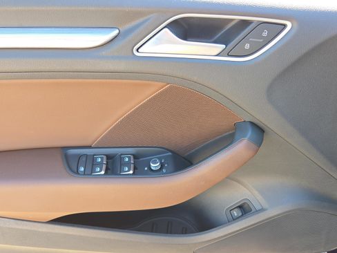 Used 2017 Audi A3 2.0T Premium Plus w/ Premium Plus Package image 28