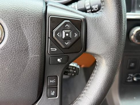 Used 2021 Toyota Sequoia Platinum AWD/4WD image 15