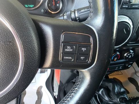 Used 2015 Jeep Wrangler Sahara w/ Connectivity Group AWD/4WD image 20