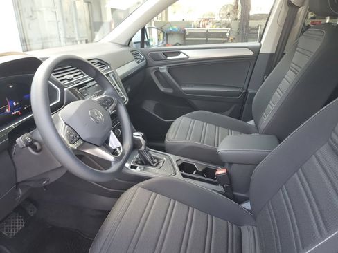 Certified 2023 Volkswagen Tiguan S FWD image 23