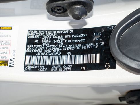 Used 2022 Toyota 4Runner Limited image 37