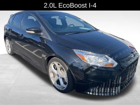 Used 2013 Ford Focus ST FWD image 1