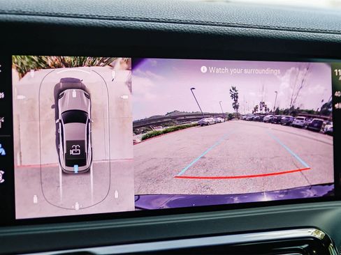 Used 2025 Porsche Panamera 4 image 26