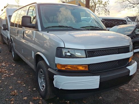 New 2025 Chevrolet Express 2500 LS image 3