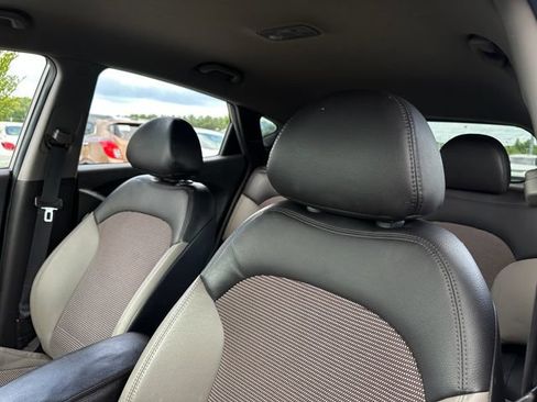 Used 2013 Hyundai Tucson GLS FWD image 13