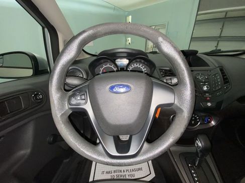 Used 2016 Ford Fiesta S FWD image 11